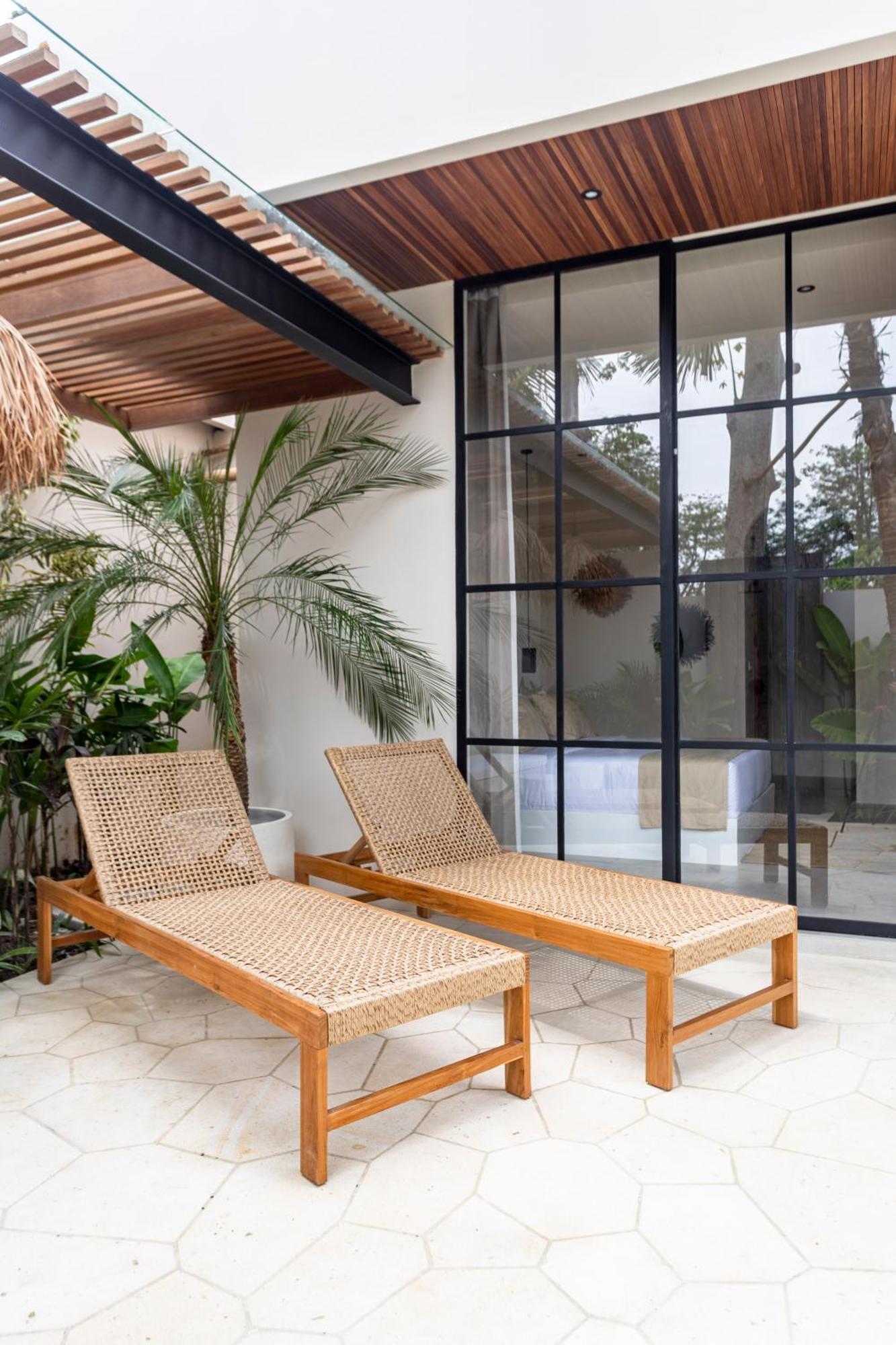 The Dreamland By The Young Villa Uluwatu